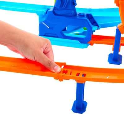 Hot Wheels Stunt Tracks Rapid Launch Cyclone racebaan