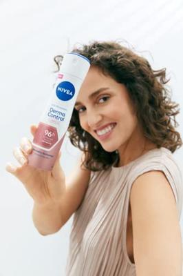 Nivea Derma Dry Control Anti-transpirant Spray Nivea Derma Dry Control Anti-transpirant Spray