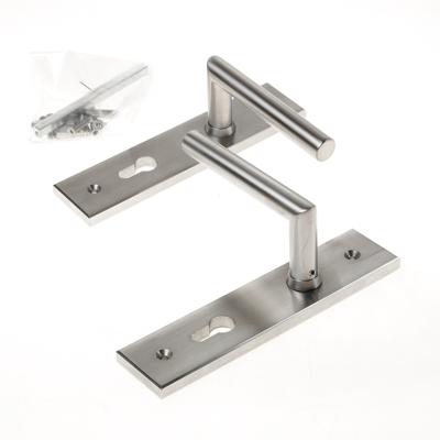 Krukgarnituur roestvaststaal massief haaks-model rechthoekig pc 72