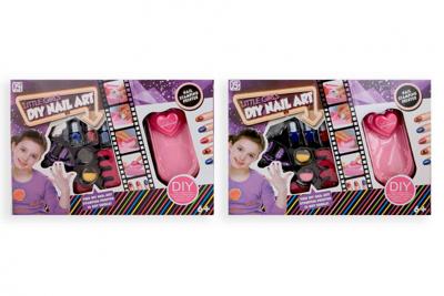 Brandunit Little girls diy nail art, nagels versieren