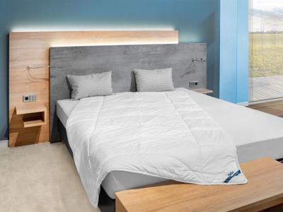 BeCo 4-seizoenen dekbed medium COTTON SOFT (135 x 200 cm) BeCo 4-seizoenen dekbed medium COTTON SOFT (135 x 200 cm)