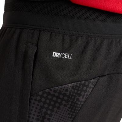 PUMA AC Milan Trainingsbroek 2025-2026 Zwart Rood PUMA AC Milan Trainingsbroek 2025-2026 Zwart Rood