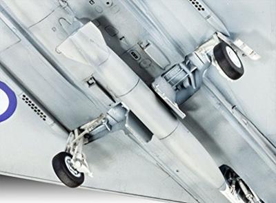 Revell 1/72 Eurofighter Typhoon RAF