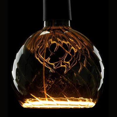 Segula Design lichtbronFloating smoke twist - 6W - E27 - 230lm - 1900K - Ø 15cm - SG-55059