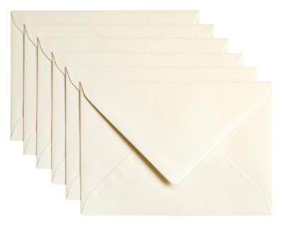 Envelop papicolor c6 114x162mm metallic ivoor Envelop papicolor c6 114x162mm metallic ivoor