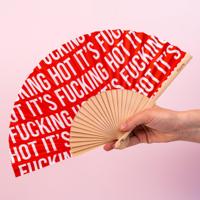 Houten waaier It&apos;s Fucking Hot - Rood patroon - thumbnail