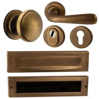 Hardbrass Voordeurset Pragma/Silvia compleet rechtswijzend SKG3 met kerntrekbeveiliging - mat brons - thumbnail