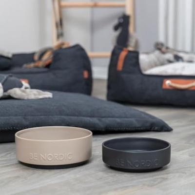TRIXIE BE NORDIC VOERBAK KAT KERAMIEK / RUBBER TAUPE