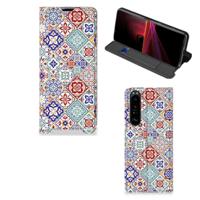 Sony Xperia 1 III | Standcase | Tiles Color - thumbnail