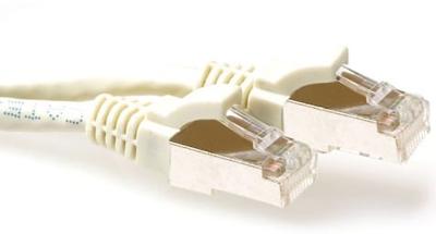 ACT FB7403 LSZH SFTP CAT6A Patchkabel Snagless | RJ45 connectoren | Ivoor | 3 meter