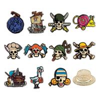 One Piece World Pin Badge Display Mystery Pin Badge (12) - thumbnail