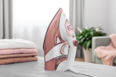 Sencor SSI 8300RS Strijkijzer Bruin