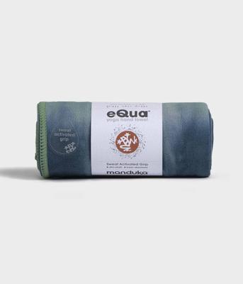 Manduka eQua Yoga Handdoek - Maldive - Handgeverfd