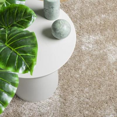 VidaXL Vloerkleed istan hoogpolig glanzend 140x200 cm beige