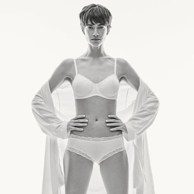 Hanro Dames Lingerie Cotton Lace spacer bh zonder beugel roze 072432