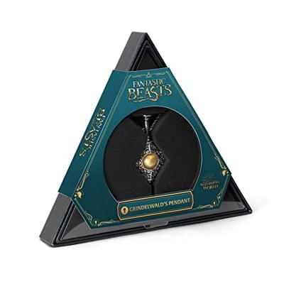 Noble Collection Fantastic Beasts 2 - Gellert Grindelwald Pendant decoratie Noble Collection Fantastic Beasts 2 - Gellert Grindelwald Pendant decoratie