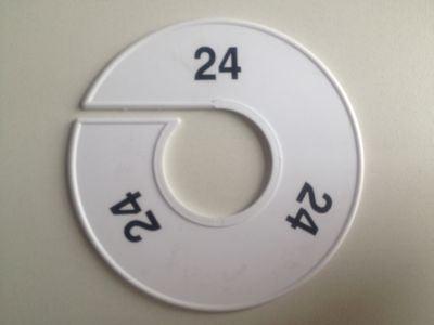 Maatring 11cm wit/zwart 24