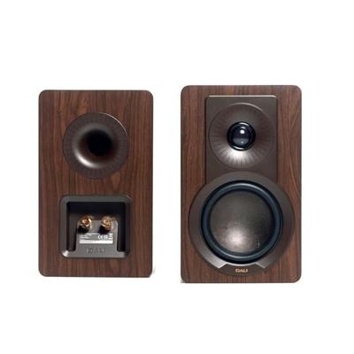 DALI KUPID Premium compacte passieve hifi-plankluidspreker, 2-weg design met 4,5 inch woofer en 1 inch tweeter, inclusief wandhouder (paar) - donker walnoot