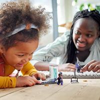 LEGO® Super Heroes 76212 Black Panther Marvel Shuri's lab - thumbnail