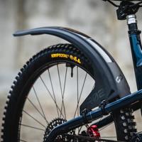 Unleazhed MR02 Rear Mudguard - thumbnail