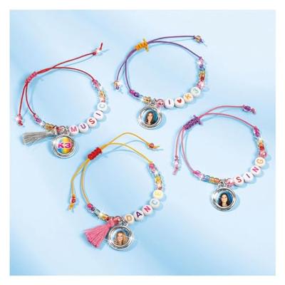 Totum k3 armbandjes maken Totum k3 armbandjes maken