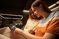 Smartphone TCL T771K3-2ALCA112 6,6" Octa Core 6 GB RAM 256 GB Zwart - thumbnail