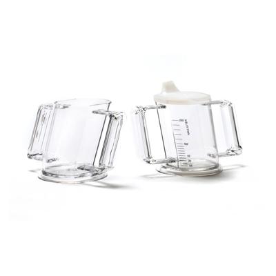 Henrotek Handycup Beker Schuin Transparant Met 2 Tuitjes 237ml Henrotek Handycup Beker Schuin Transparant Met 2 Tuitjes 237ml