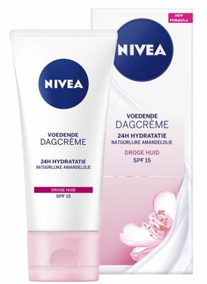 Nivea Essentials Voedende Dagcrème SPF15 Nivea Essentials Voedende Dagcrème SPF15