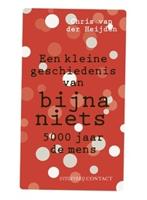 Kleine geschiedenis van bijna niets - Chris van der Heijden - eBook (9789025437336) - thumbnail