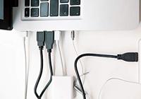 Vakoss TC-234UX interface hub USB 2.0 Zwart - thumbnail