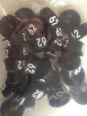 MB zwart/wit 62 voor op kledinghanger