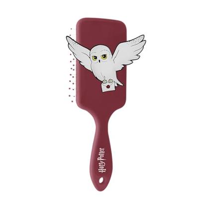 Harry Potter haarborstel met 3D-applicatie Hedwig in siliconen bordeauxrood Harry Potter haarborstel met 3D-applicatie Hedwig in siliconen bordeauxrood