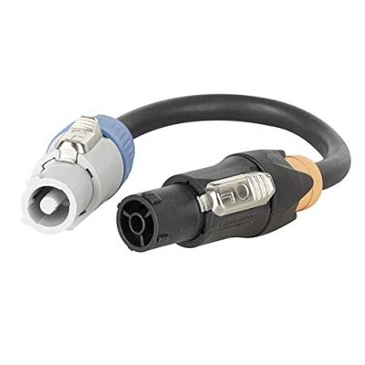 Showtec Pro Power True in naar Pro Power out stroomkabel 25cm Showtec Pro Power True in naar Pro Power out stroomkabel 25cm
