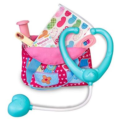 Famosa Nenuco ehbo tasje met veel accessoires Famosa Nenuco ehbo tasje met veel accessoires