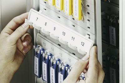 Durable Sleutelkast KEY BOX 36 - 1952 1952-23 Aantal haken 36 Zilver (metallic) Durable Sleutelkast KEY BOX 36 - 1952 1952-23 Aantal haken 36 Zilver (metallic)