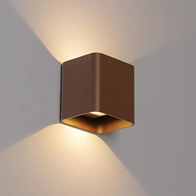 QAZQA Moderne wandlamp roestbruin incl. LED IP54 vierkant - Evi QAZQA Moderne wandlamp roestbruin incl. LED IP54 vierkant - Evi