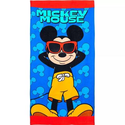Mickey Mouse strandlaken Cool 70 x 140 cm - katoen Mickey Mouse strandlaken Cool 70 x 140 cm - katoen
