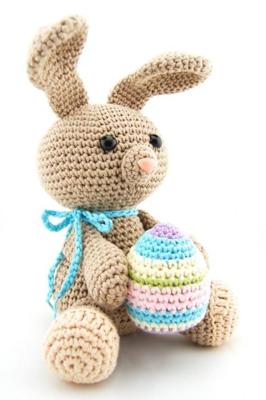 Haakpatroon byClaire Paashaas met ei