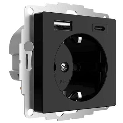 USB en USBC lader 15W 3A glanzend zwart RAL9005 voor een 40mm diepe doos met stopcontact