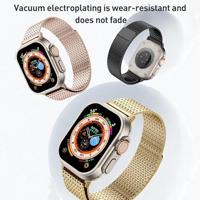 By Qubix - Stainless Steel Loop band - Goud - Extra strong - Compatible met Apple Watch 44mm / 45mm / 46mm / 49mm - Compatible Apple watch bandjes - thumbnail