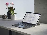 Microsoft Surface Standalone Cover voor SFC Pro8 Red - thumbnail