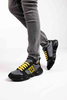 Moschino Sneakers 76022 Dames/Kids Grijs/Geel - Maat 37 - Kleur: ZwartGeelGrijs | Soccerfanshop