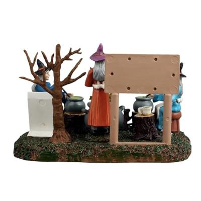 Lemax the cooking coven tafereel Spooky Town 2025