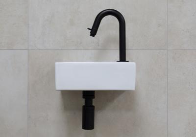 Mueller Rhea XXS fonteinset glans wit met zwart gebogen fonteinkraan rechts