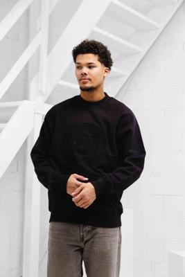 Versace Jeans Couture V-Emblem Sweater Heren Zwart - Maat XS - Kleur: Zwart | Soccerfanshop Versace Jeans Couture V-Emblem Sweater Heren Zwart - Maat XS - Kleur: Zwart | Soccerfanshop