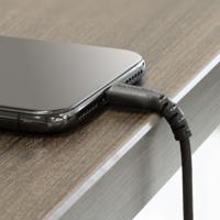 Premium USB-A naar Lightning Kabel 2m Zwart - USB Type A naar Lightning Charge & Sync Oplaadkabel - Verstevigd met Aramide Vezels - Apple MFi Cert. - iPad Air iPhone 12 (RUSBLTMM2MB) - thumbnail