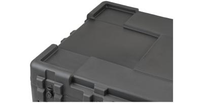 SKB R Series 4530-24 waterdichte flightcase 1140x762x609mm