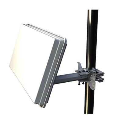 Selfsat H30D4 platte antenne Quad LNB-versie