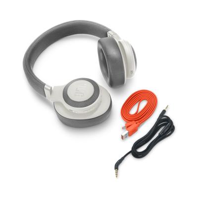 JBL E65BTNC Headset Hoofdband Wit 3,5mm-connector Bluetooth JBL E65BTNC Headset Hoofdband Wit 3,5mm-connector Bluetooth