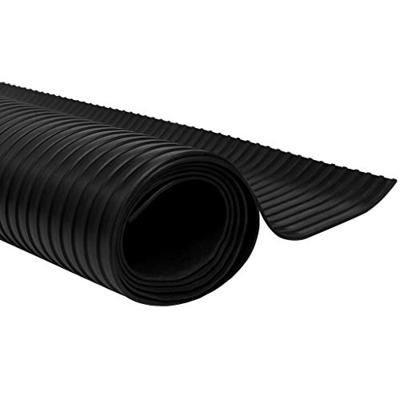 Rubberen anti-slip vloermat 2x1m breed geribbeld Rubberen anti-slip vloermat 2x1m breed geribbeld
